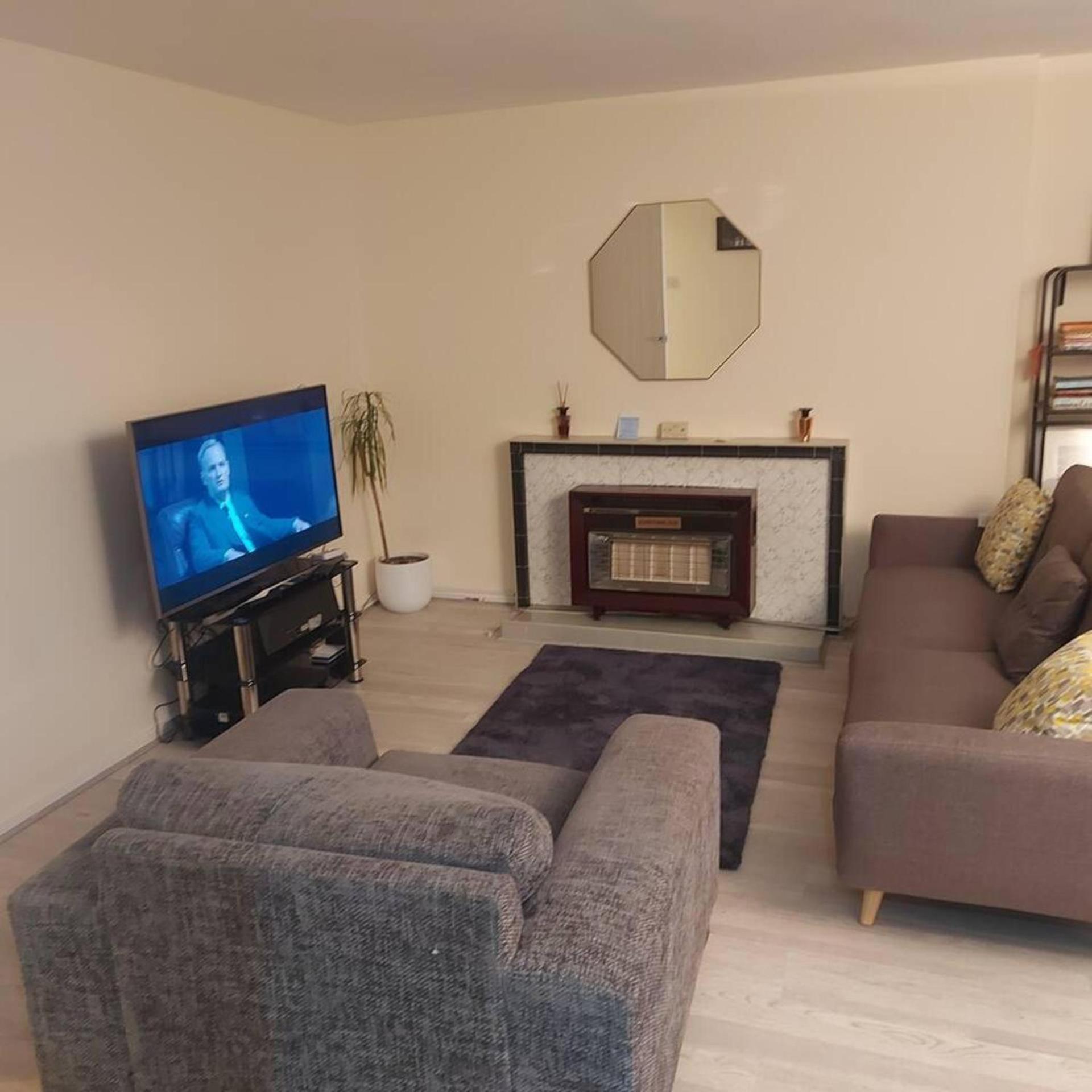 Lovely & Beautiful 2 Bed-Apartment In Borehamwood Ngoại thất bức ảnh