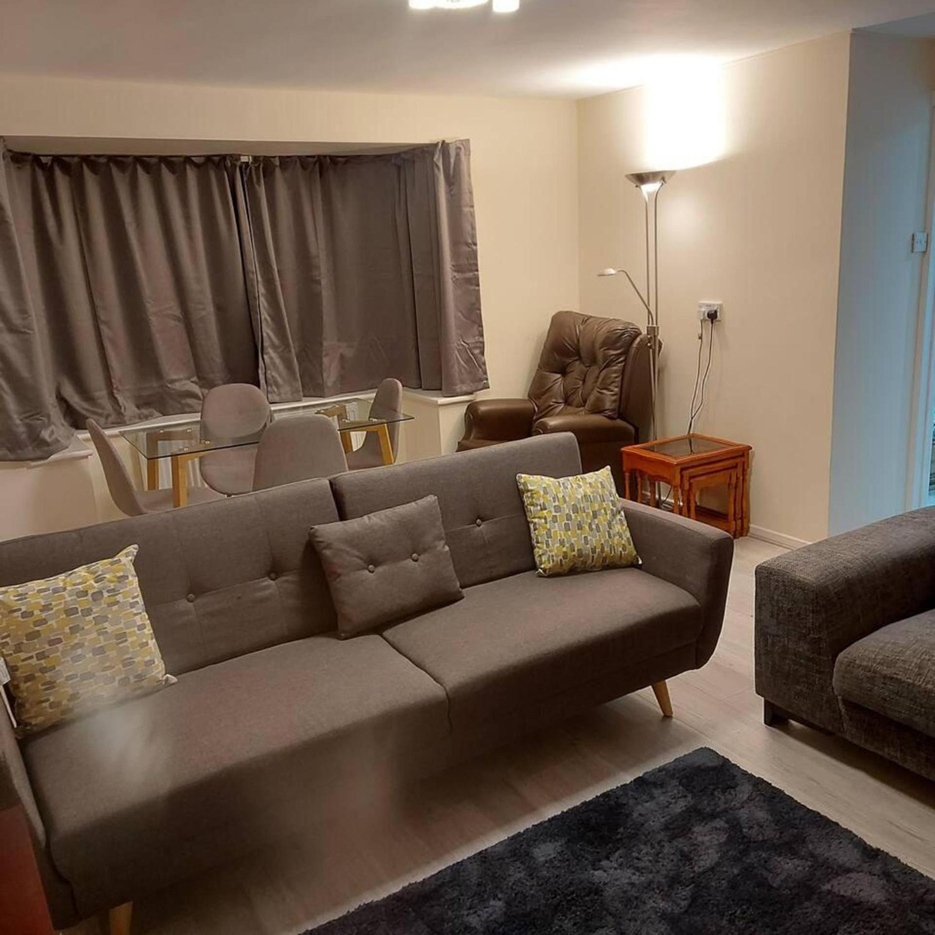 Lovely & Beautiful 2 Bed-Apartment In Borehamwood Ngoại thất bức ảnh