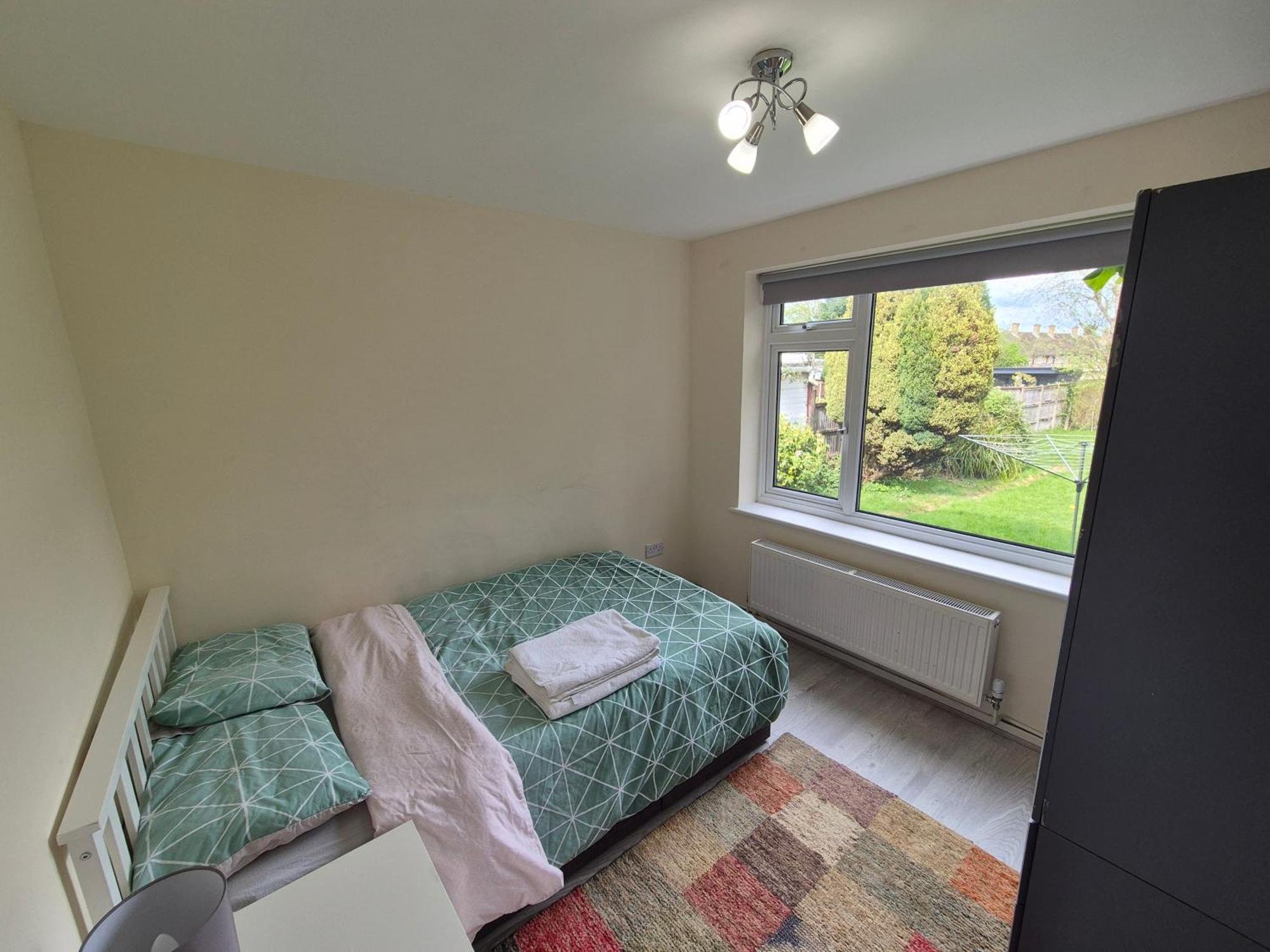 Lovely & Beautiful 2 Bed-Apartment In Borehamwood Ngoại thất bức ảnh